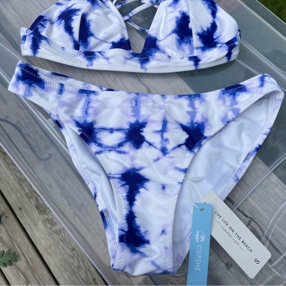 NWT Tie-Dye Cupshe Bikini-size small - Picture 5 of 6